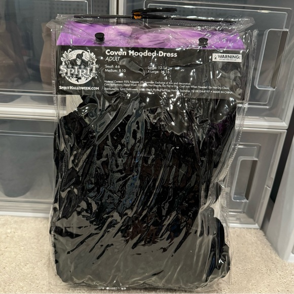 Coven Hooded Dress Costume Size Small 4-6 - Picture 6 of 6